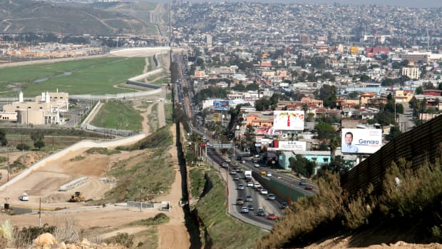 Border_Mexico_USA.jpg