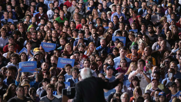 Thousands of people gather to hear Democratic presidential candidate Senator Bernie Sanders (I-Vermont) during a campaign rally at the Prince William County Fairground on September 14th, 2015, in Virginia.