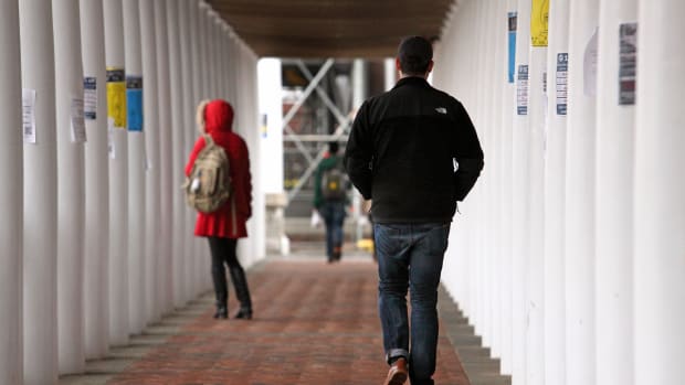 Students walk through campus at the University of Virginia on December 6th, 2014, in Charlottesville, Virginia.