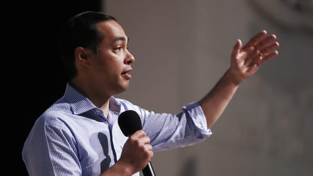 Democratic presidential candidate Julián Castro speaks at Bell Gardens High School, in Los Angeles County, on March 4th, 2019, in Bell Gardens, California.