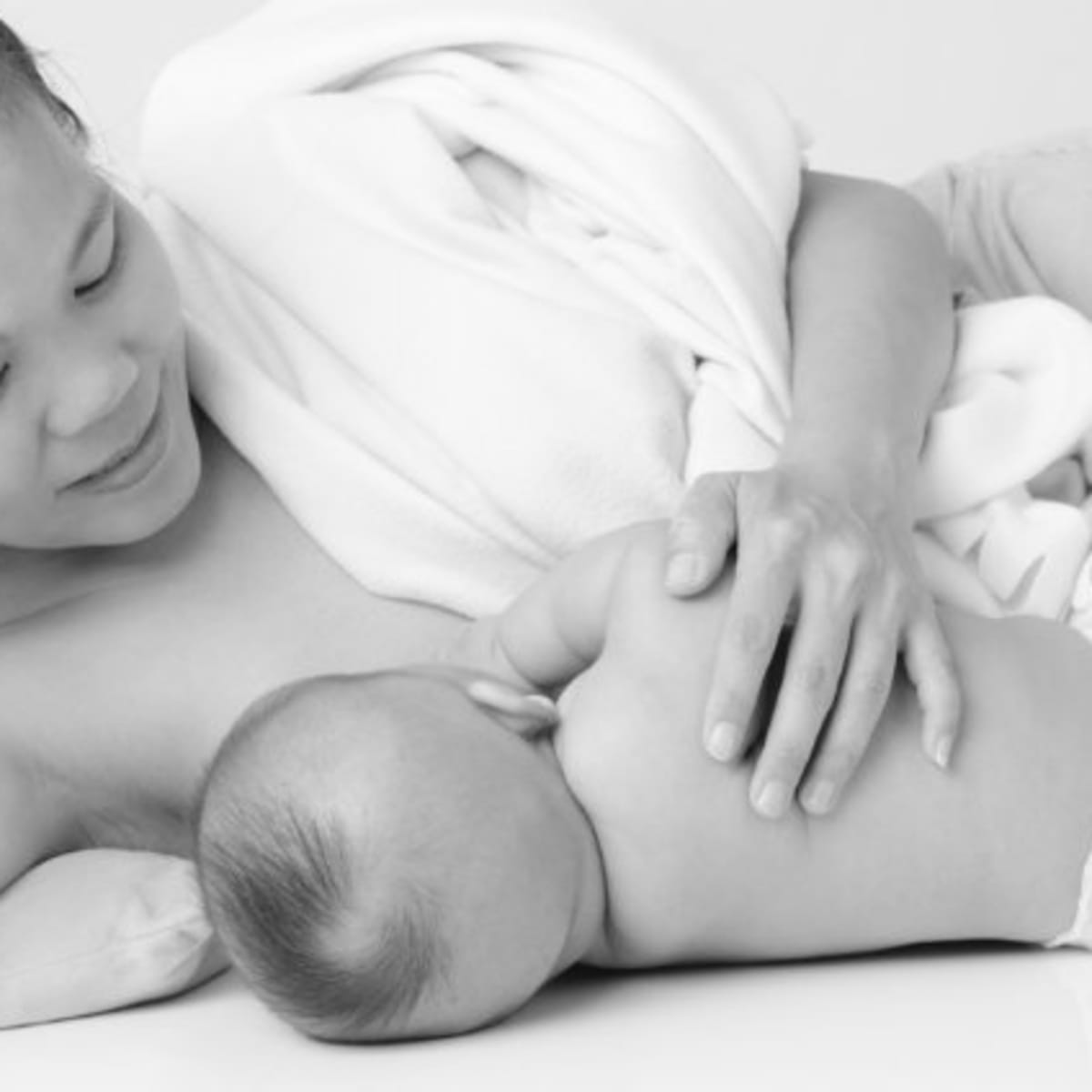 How Much Milk Do Breastfed Babies Eat? - Exclusive Pumping