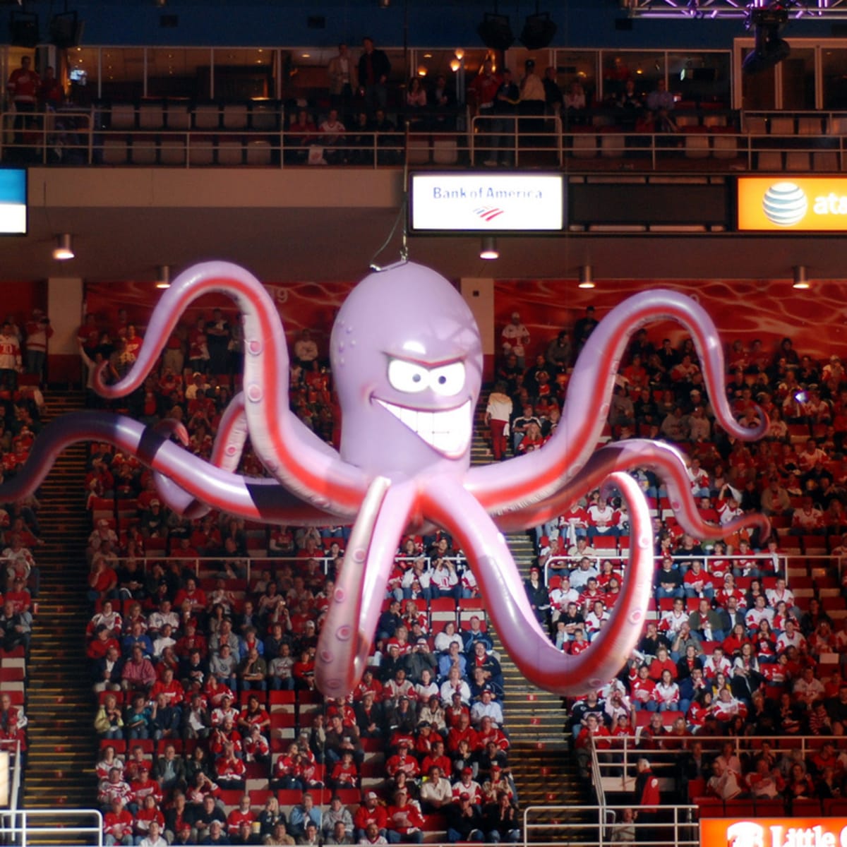Detroit Red Wings' giant Al the Octopus sells for $7,700