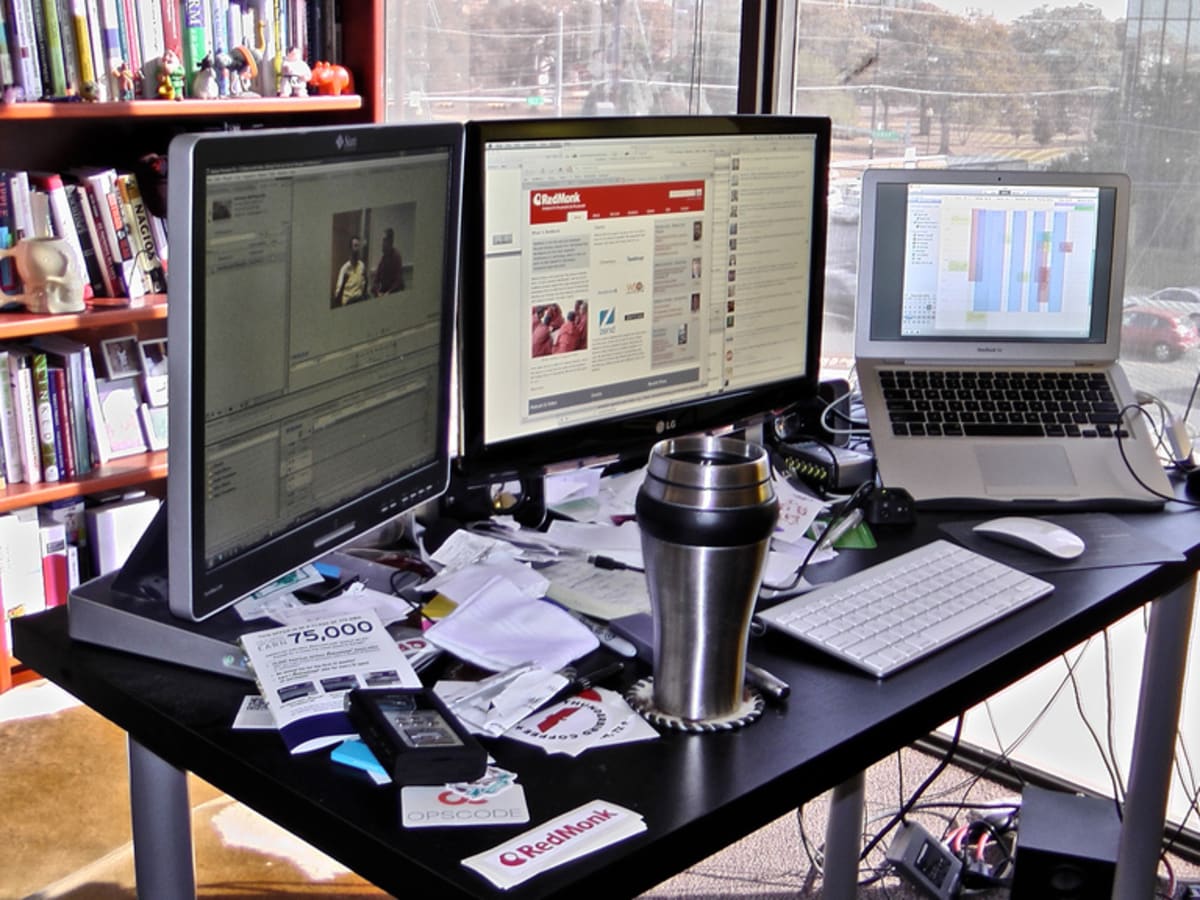 In Defense of My Messy Desk - Pacific Standard