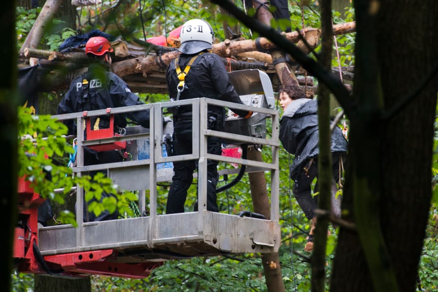 Police arrest an activist from a tree house in Hambach Forest on September 13th, 2018. Confrontations between police and protesters reached a new height when protesters allegedly threw rocks at a police van and a police officer fired a warning shot from his gun into the air.