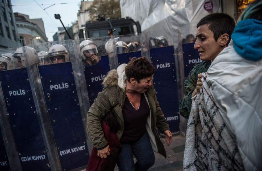Viewfinder Police Fire Tear Gas On Women S Rights Activists In Turkey