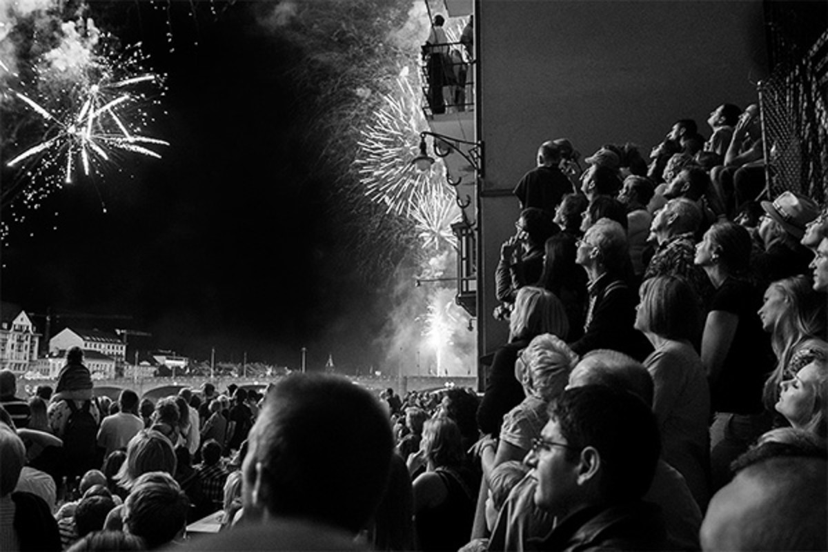 Fireworks in Basel, Switzerland. (PHOTO: VINCENT DE GROOT/WIKIMEDIA COMMONS)