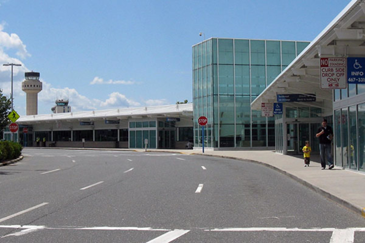 Long Island MacArthur Airport. (PHOTO: AMERICASROOF/WIKIMEDIA COMMONS)