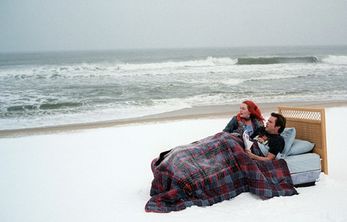 A still from Eternal Sunshine of the Spotless Mind, a film with parallels to one small aspect of Ramirez's work. (Photo: Focus Features)