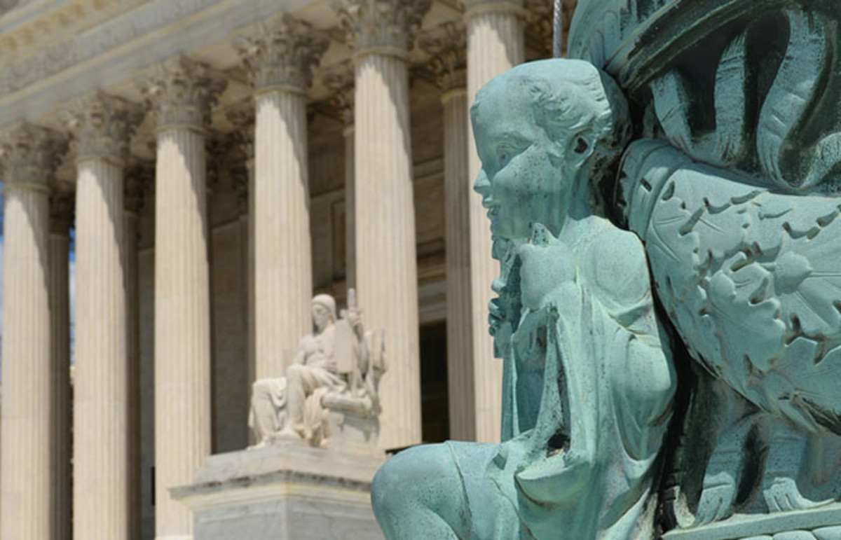 Supreme Court building in Washington, D.C. (Photo: Orhan Cam/Shutterstock)