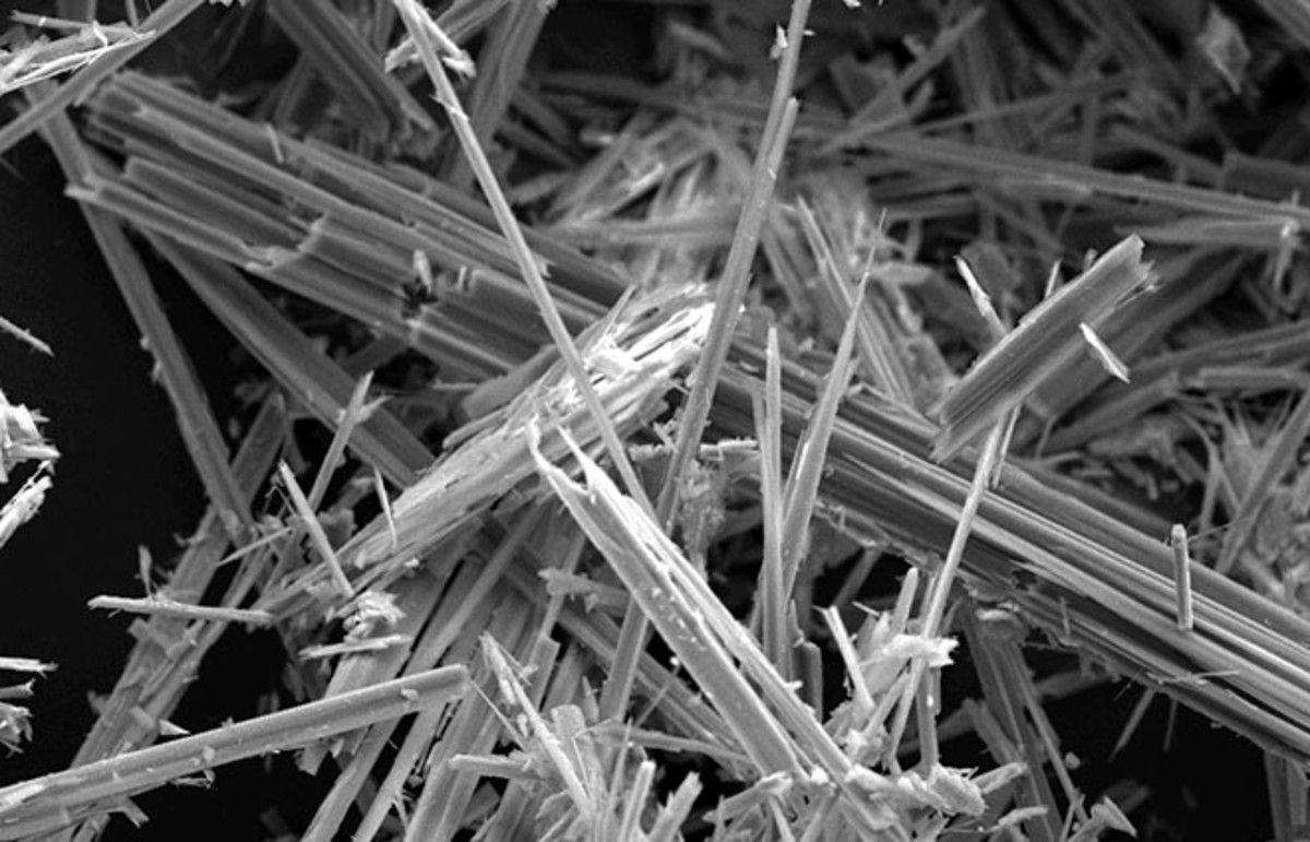 Asbestos fibers. (Photo: Public Domain)