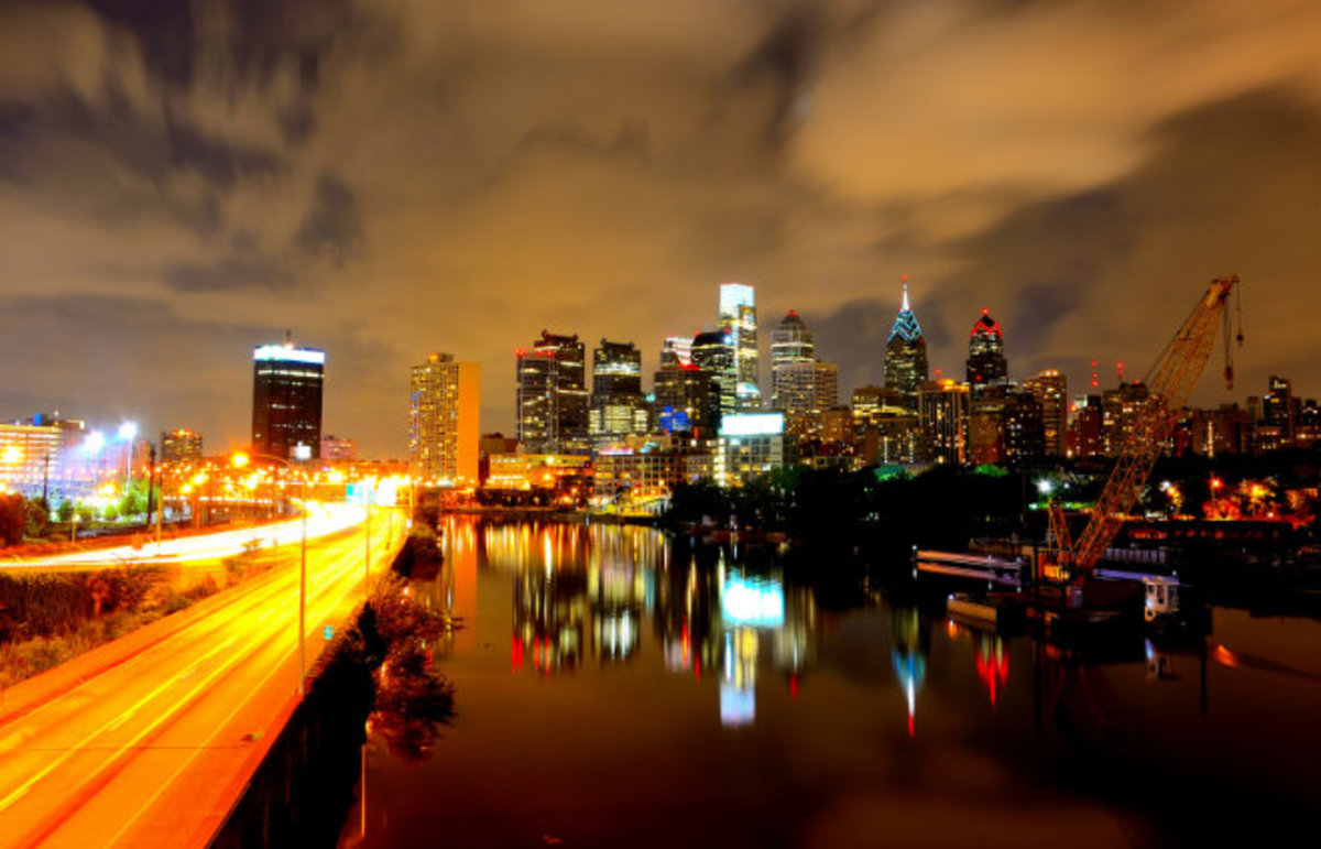 The Philadelphia skyline. (Photo: marianovsky/Flickr)
