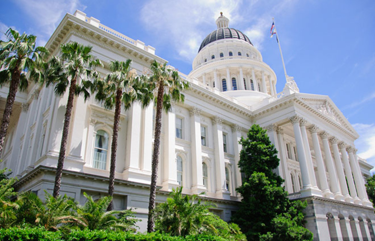 Capitol Building in Sacramento, California. (Photo: Feoktistoff/Shutterstock)