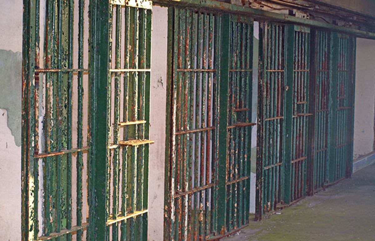 Old cell block no longer in use at the Louisiana State Penitentiary. (Photo: Lee Honeycutt/Flickr)