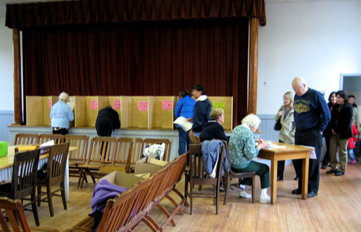 Voting day in a small town. (Photo: liz west/Flickr)