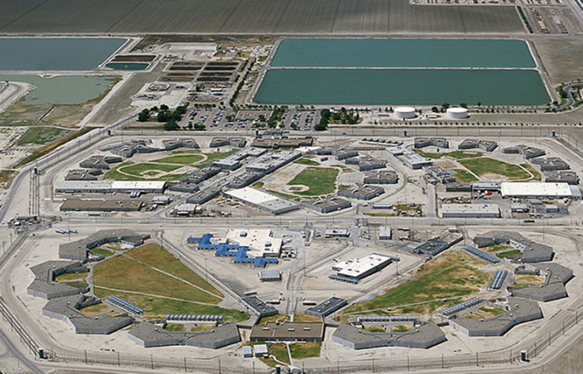 Aerial view of Corcoran State Prison, in Corcoran, California. (Photo: Public Domain)