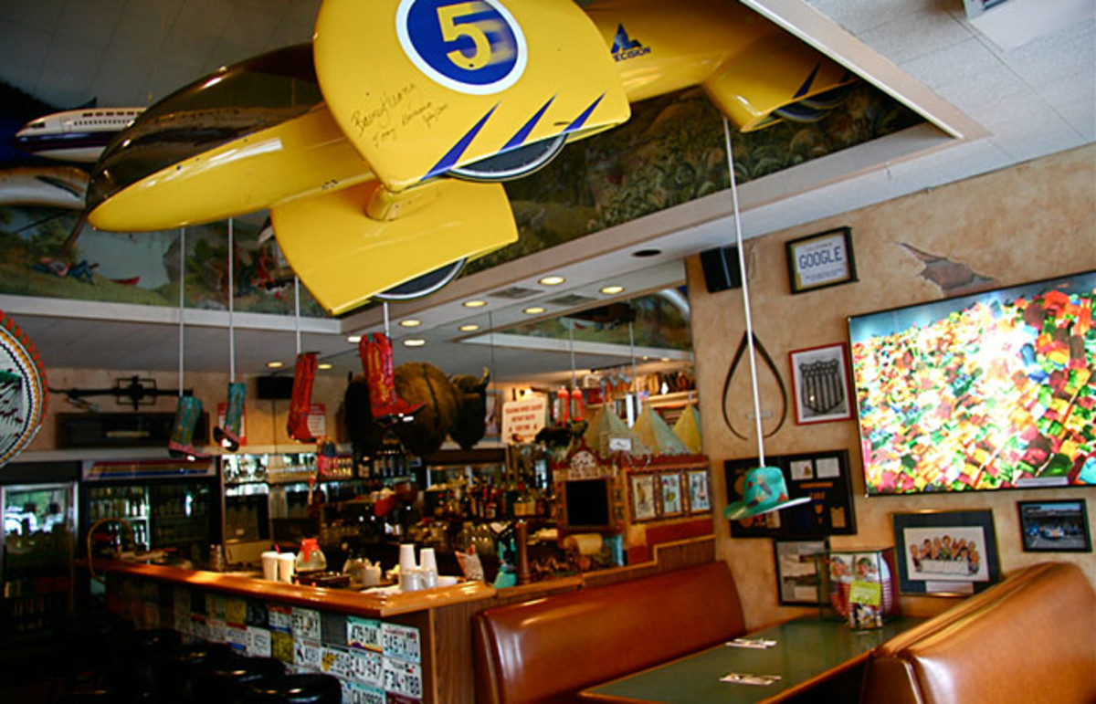 Buck's Restaurant, a regular hangout for Silicon Valley venture capitalists. (Photo: Intel Free Press/Flickr)