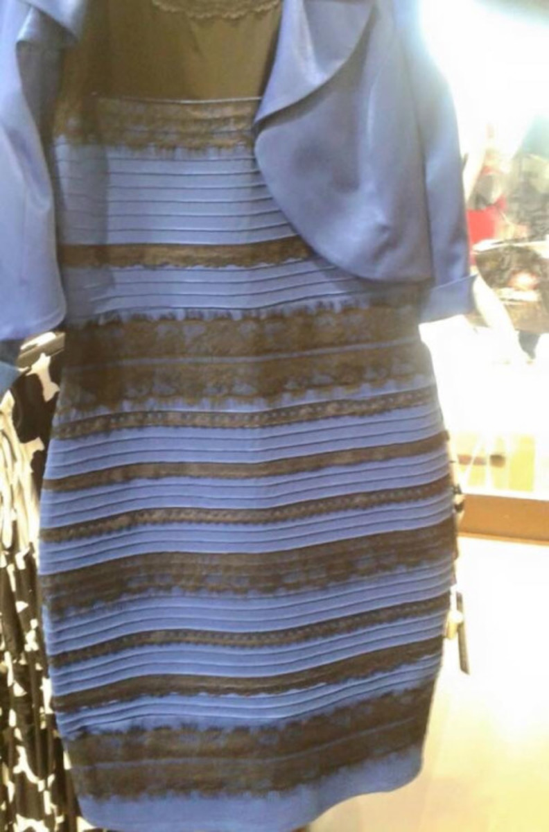 Do you see black and blue, or gold and white? (Photo: swiked/Tumblr)