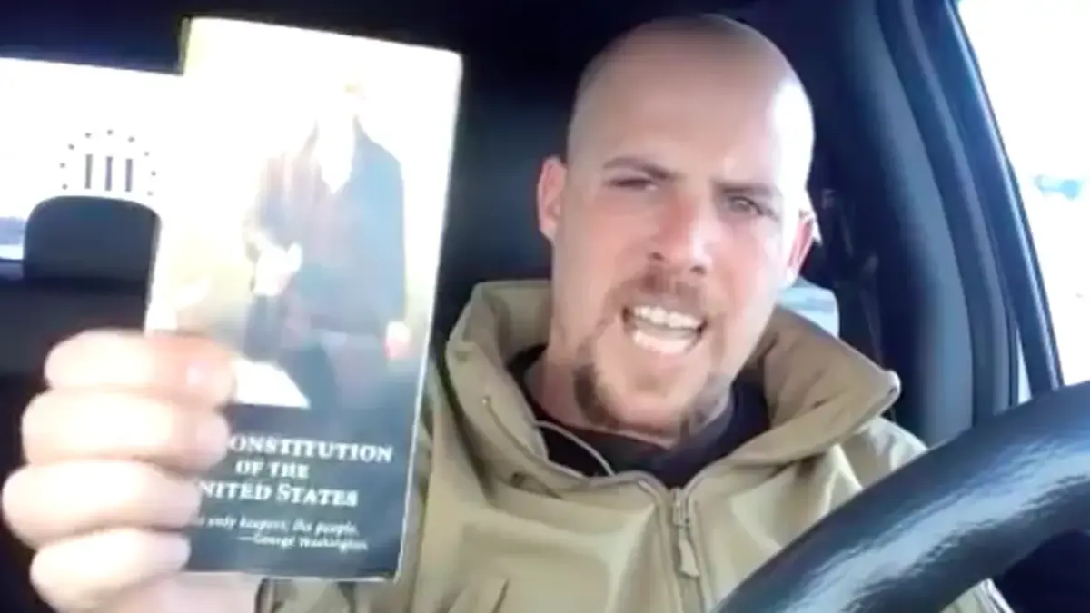A screenshot from a video by Jon Ritzheimer, posted on December 31, 2015. (Image: YouTube)