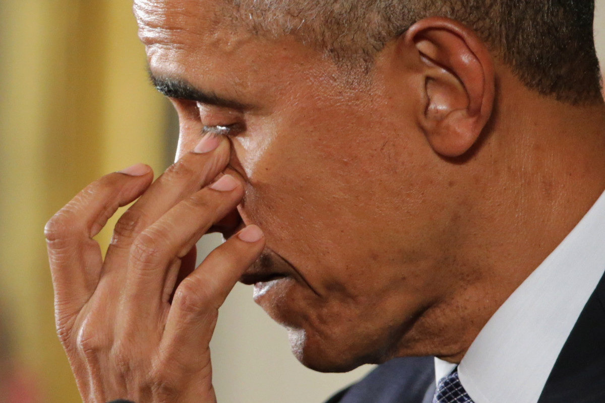 President Barack Obama wipes away  tears as talks about the victims of the 2012 Sandy Hook Elementary  School shooting and about his efforts to increase federal gun control in  the East Room of the White House on January 5, 2016.   (Photo: Chip Somodevilla/Getty Images)