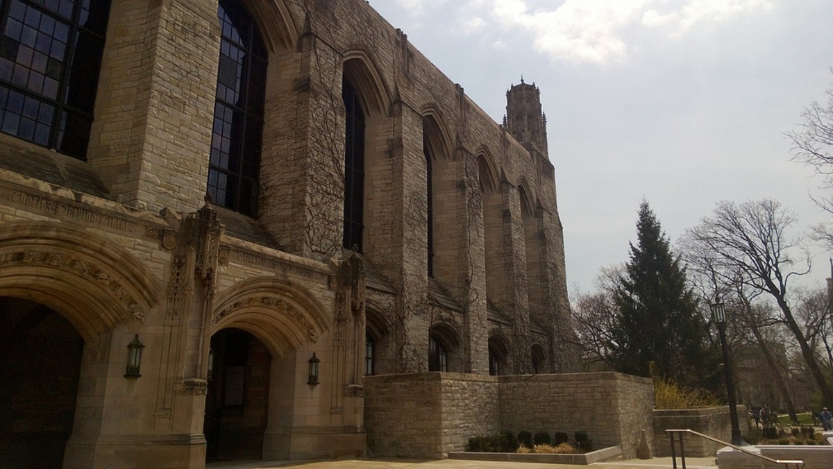 Northwestern University's Deering Library. (Photo: adampecena/Flickr)
