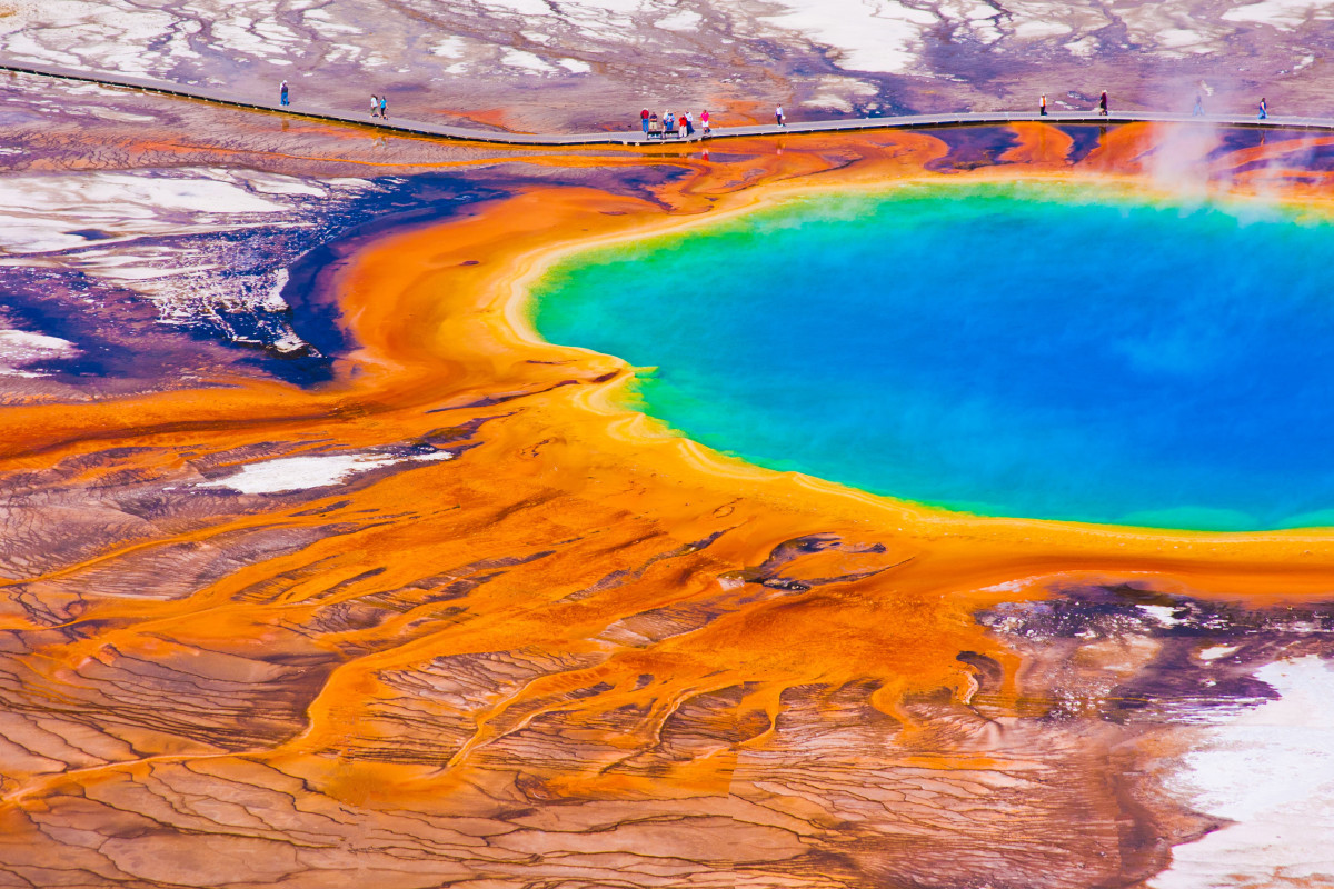 The Grand Prismatic Spring in Yellowstone National Park. (Photo: Lorcel/Shutterstock)