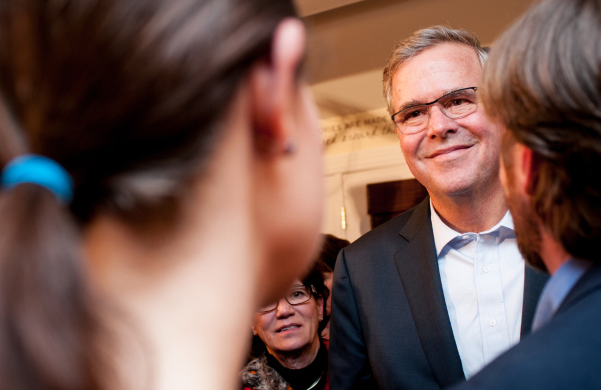 Former Florida Governor Jeb Bush speaks with voters in Dover, New Hampshire, on March 17, 2015. (Photo: Andrew Cline/Shutterstock)