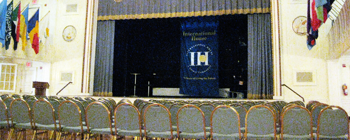 The auditorium inside International House. (Photo: WTMuploader/Wikimedia Commons)