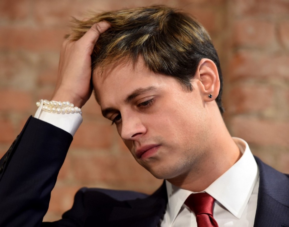 Milo Yiannopoulos holds a press conference after resigning from his job at Breitbart