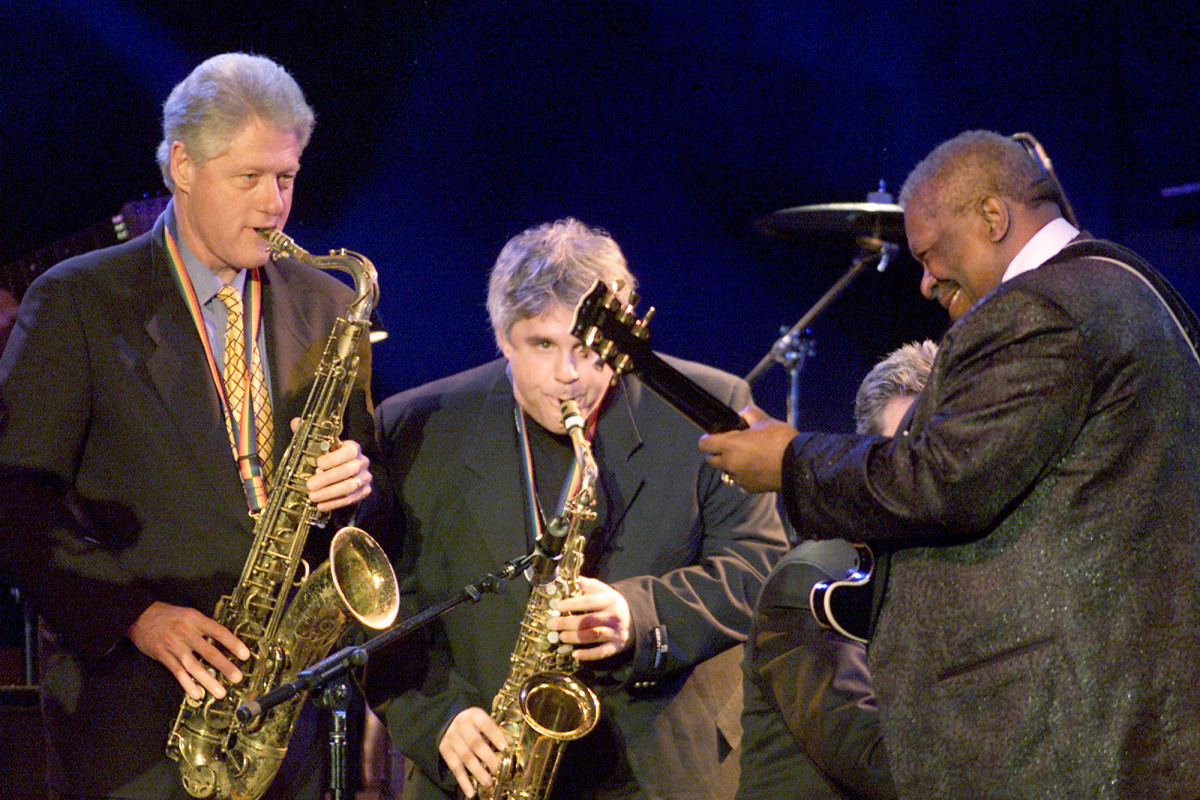 President Bill Clinton plays the sax with B.B. King and Dave Boruff at the Regent Beverly Wilshire Hotel in Beverly Hills, California, on April 1st, 2001.