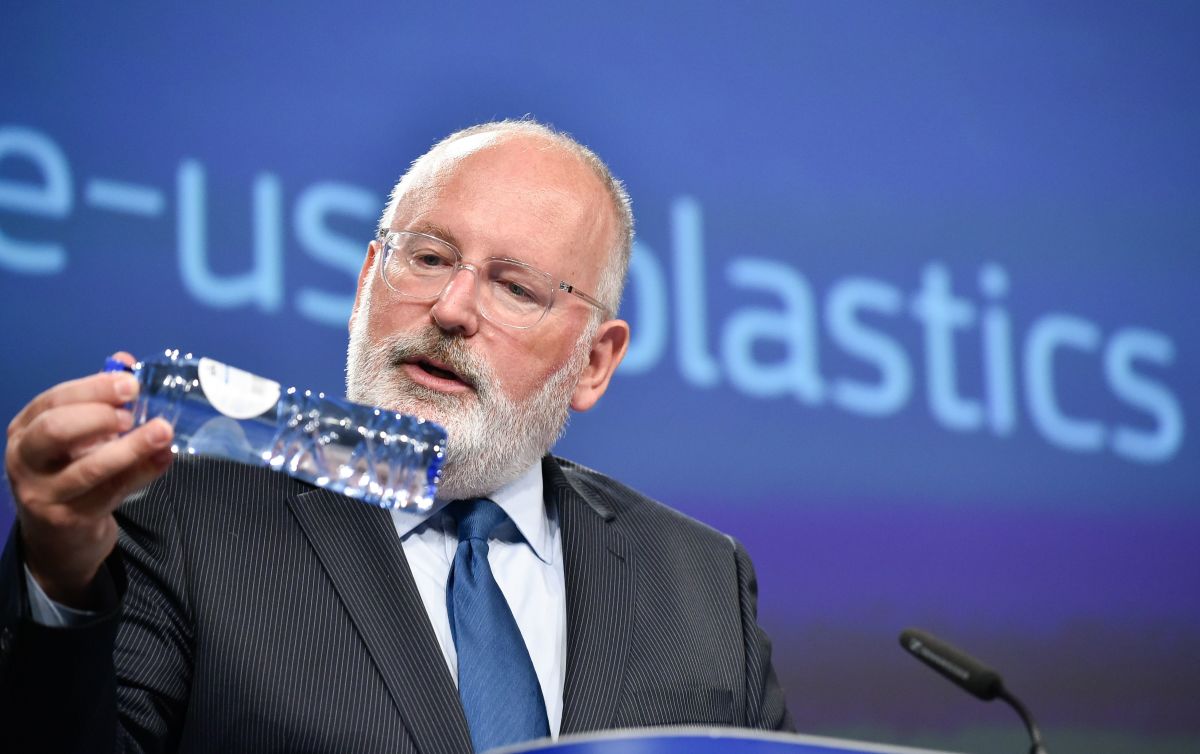 European Commission First Vice President Frans Timmermans gives a joint press with his vice president on legislative measures to fight against single-use plastic waste at the European Union headquarters in Brussels, Belgium, on May 28th, 2018.