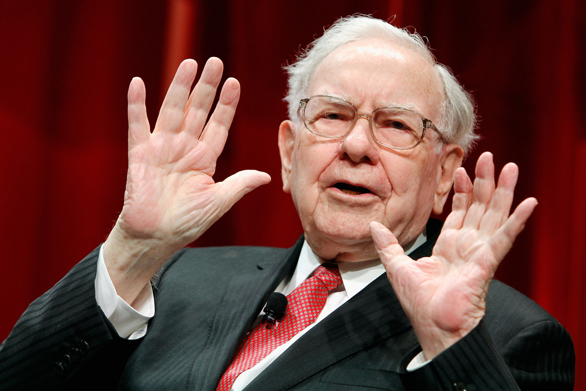 Warren Buffett speaks onstage during Fortune's Most Powerful Women Summit on October 13th, 2015, in Washington, D.C.