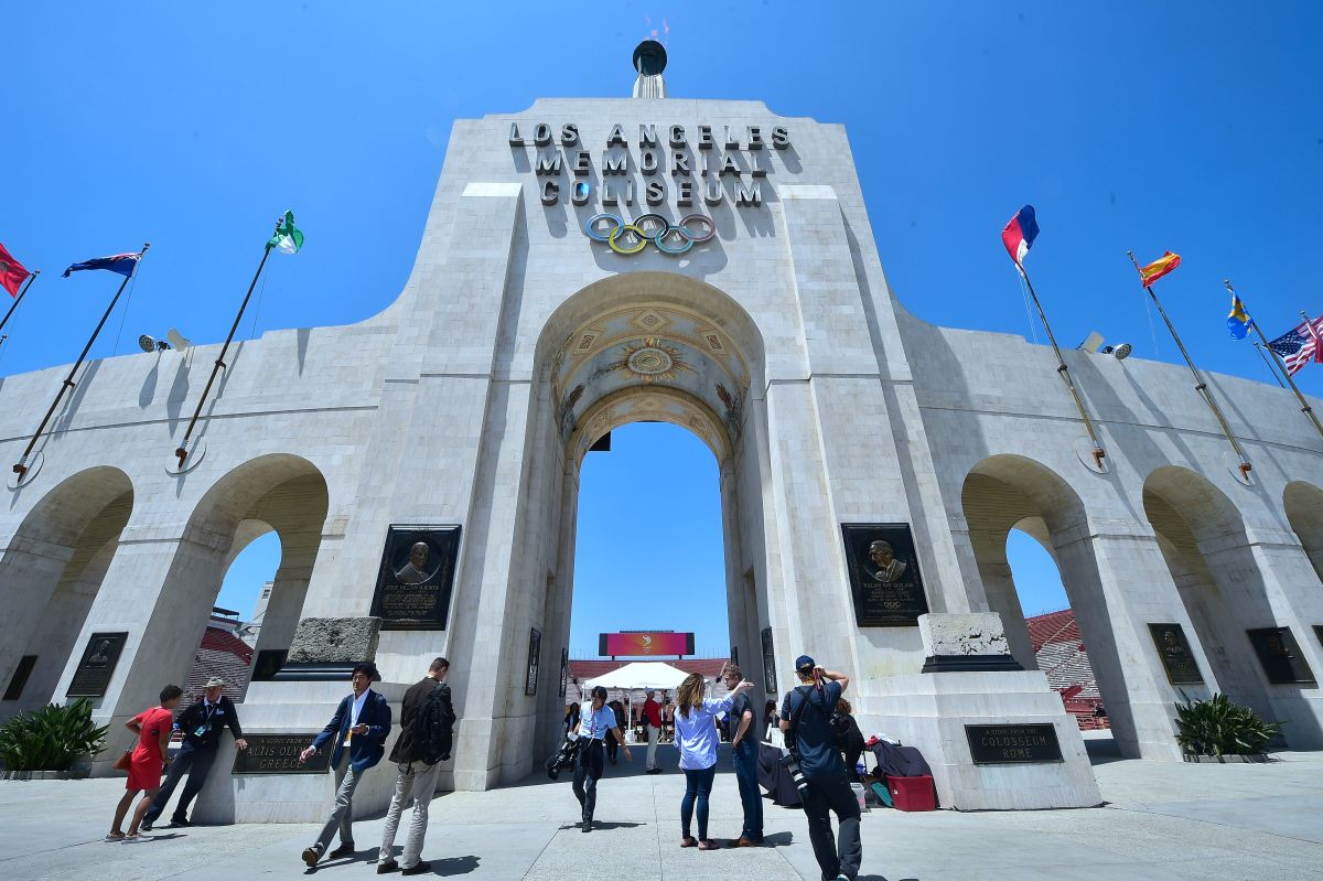 Journalists visit the Los Angeles Memorial Coliseum on May 11th, 2017.