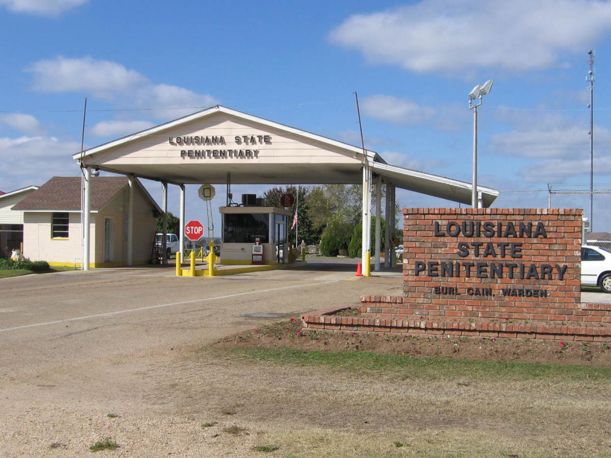 The entrance to the Louisiana State Penitentiary.