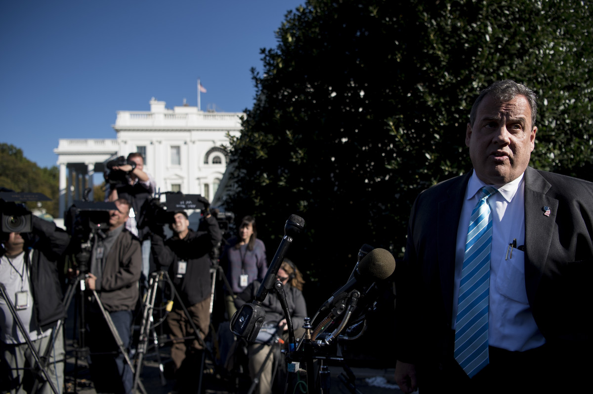 New Jersey Governor Chris Christie speaks to reporters outside the White House in Washington, D.C, on October 26th, 2017.
