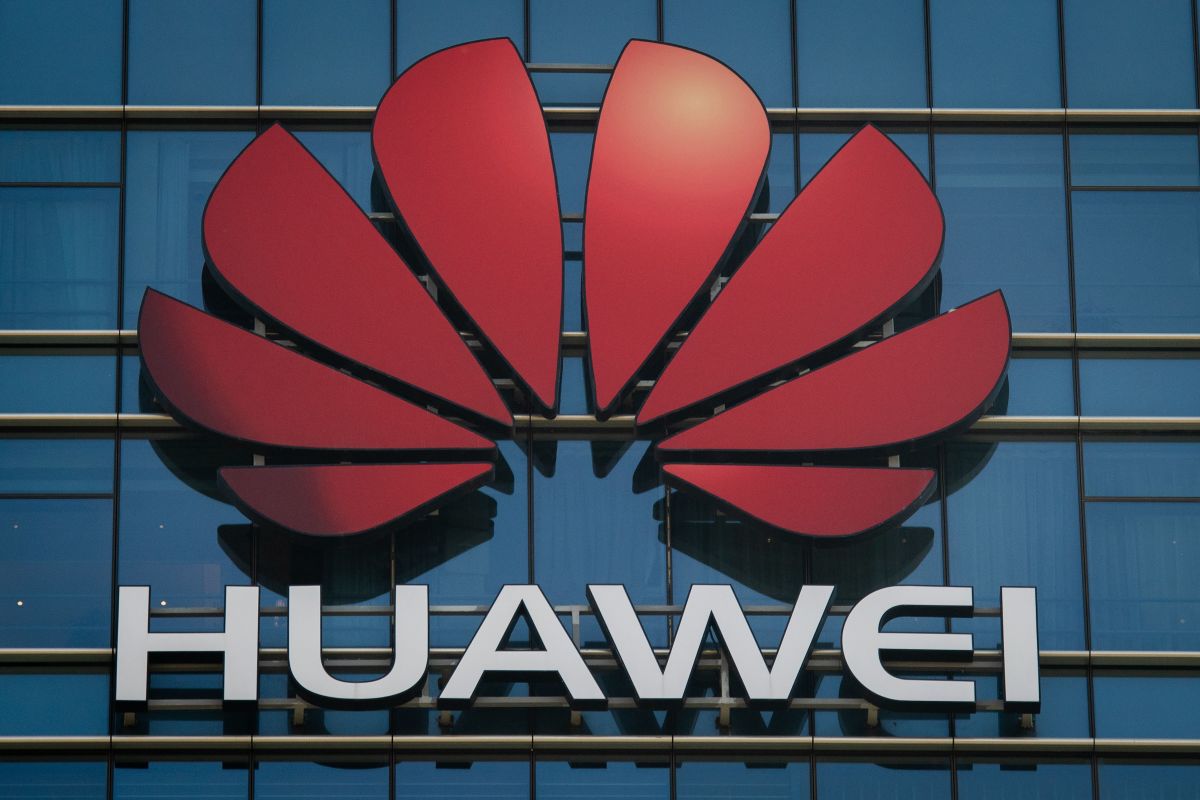 The Huawei logo stands on a Huawei office building in Dongguan in Chinas southern Guangdong province on December 18th, 2018.