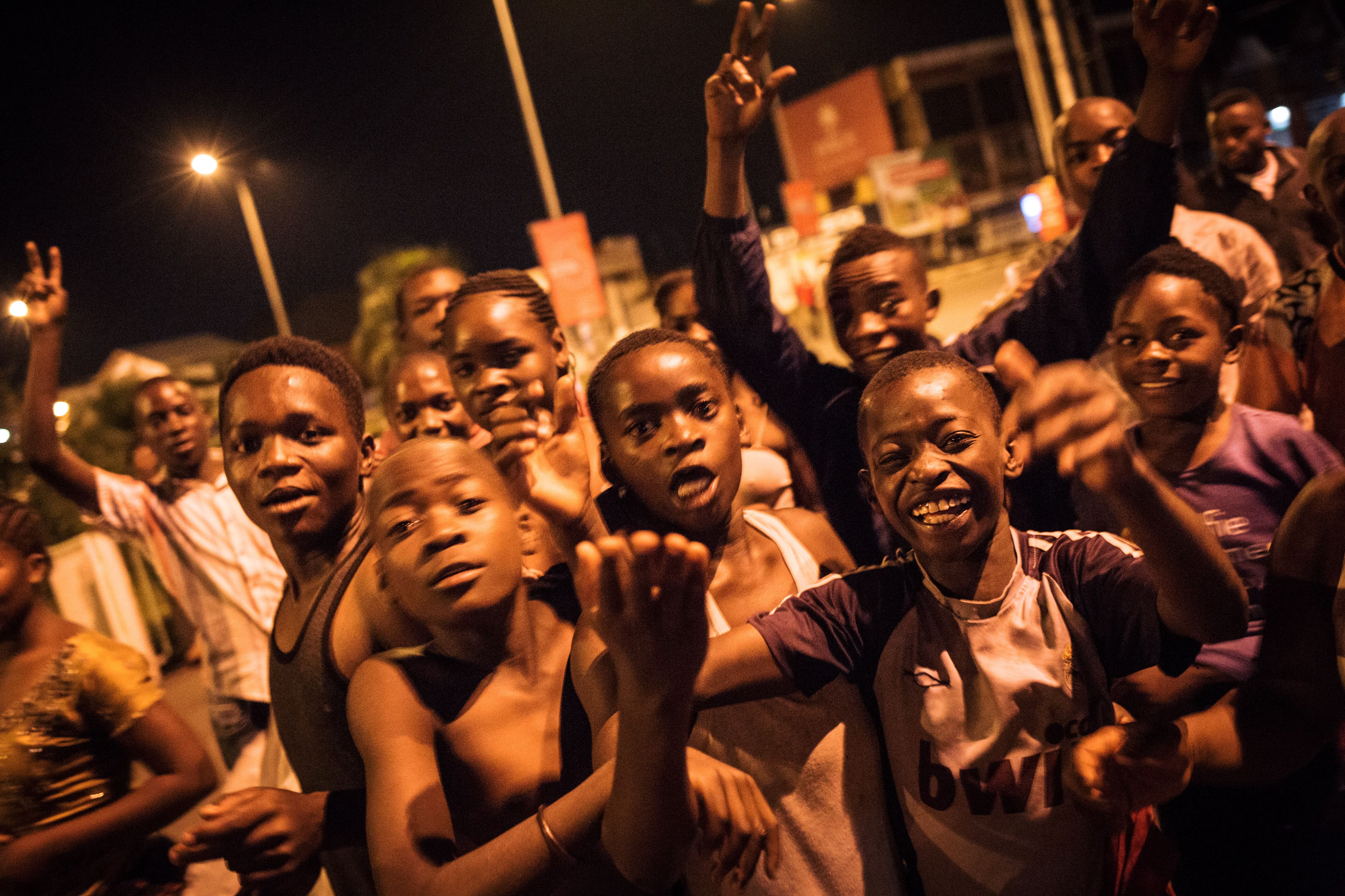 Young people gather at dawn in downtown Goma, northeastern DRC, to celebrate Tshisekedi's victory a few minutes after the announcement of the provisional results of the presidential election on January 10th, 2019.