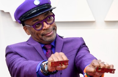 Spike Lee, director of BlacKkKlansman, attends the 91st Annual Academy Awards on February 24th, 2019, wearing the "Love" and "Hate" rings from his 1990 film, Do the Right Thing.