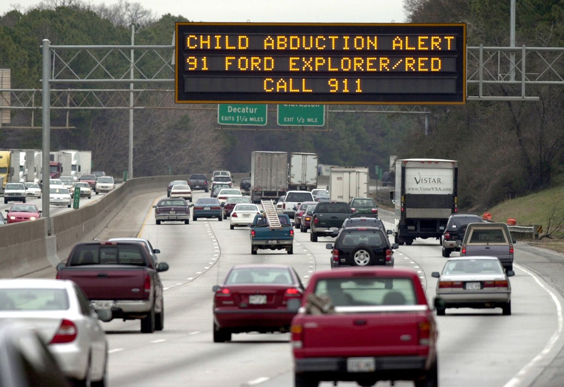 A Georgia Department of Transportation sign alerts drivers to look for the vehicle of quadruple murder and kidnapping suspect Jerry William Jones on January 8th, 2003, in Atlanta, Georgia.