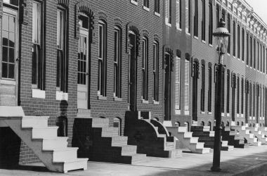 A row of terraced houses in Baltimore, Maryland, circa 1948.