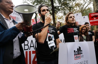 Labor activists join DNAinfo and Gothamist employees in rallying in support of the journalists who lost their jobs after they voted to form a union at the local news websites on November 6th, 2017, in New York City.