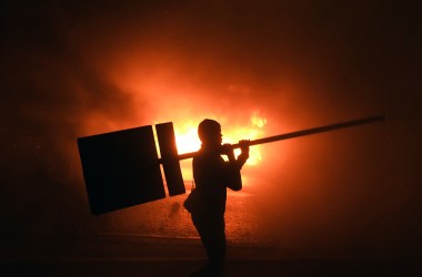 Supporters of Honduran opposition candidate Salvador Nasralla set fire to a barricade during a protest outside the Electoral Supreme Court in Tegucigalpa on November 30th, 2017.