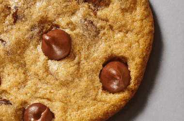 A chocolate chip cookie.