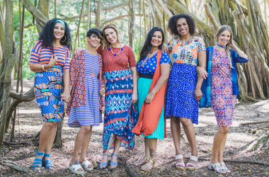 A promotional picture from LuLaRoe's website.